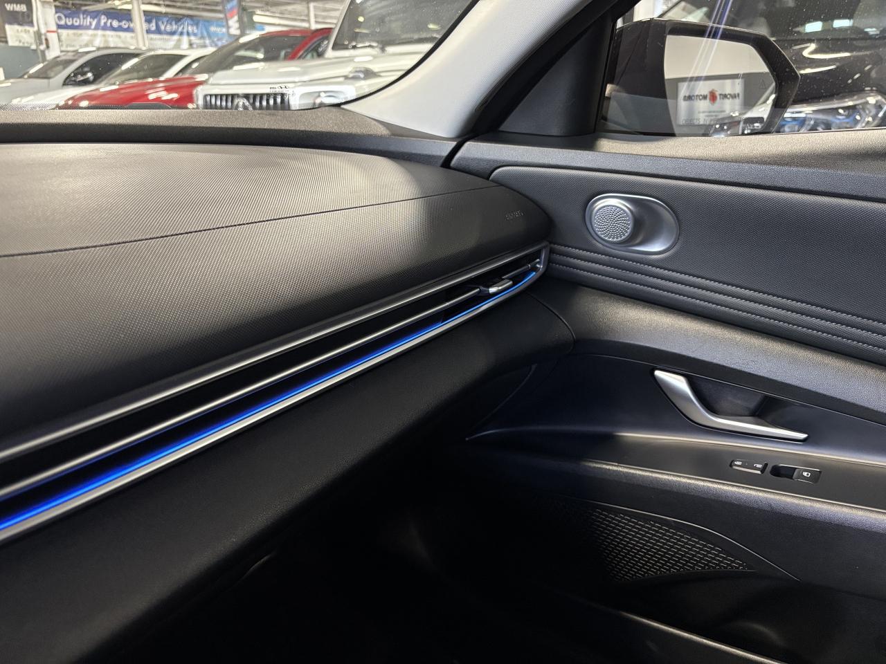 2021 Hyundai Elantra Ultimate Tech|IVT|NAV|BOSE|AMBIENT|LEATHER|SUNROOF Photo