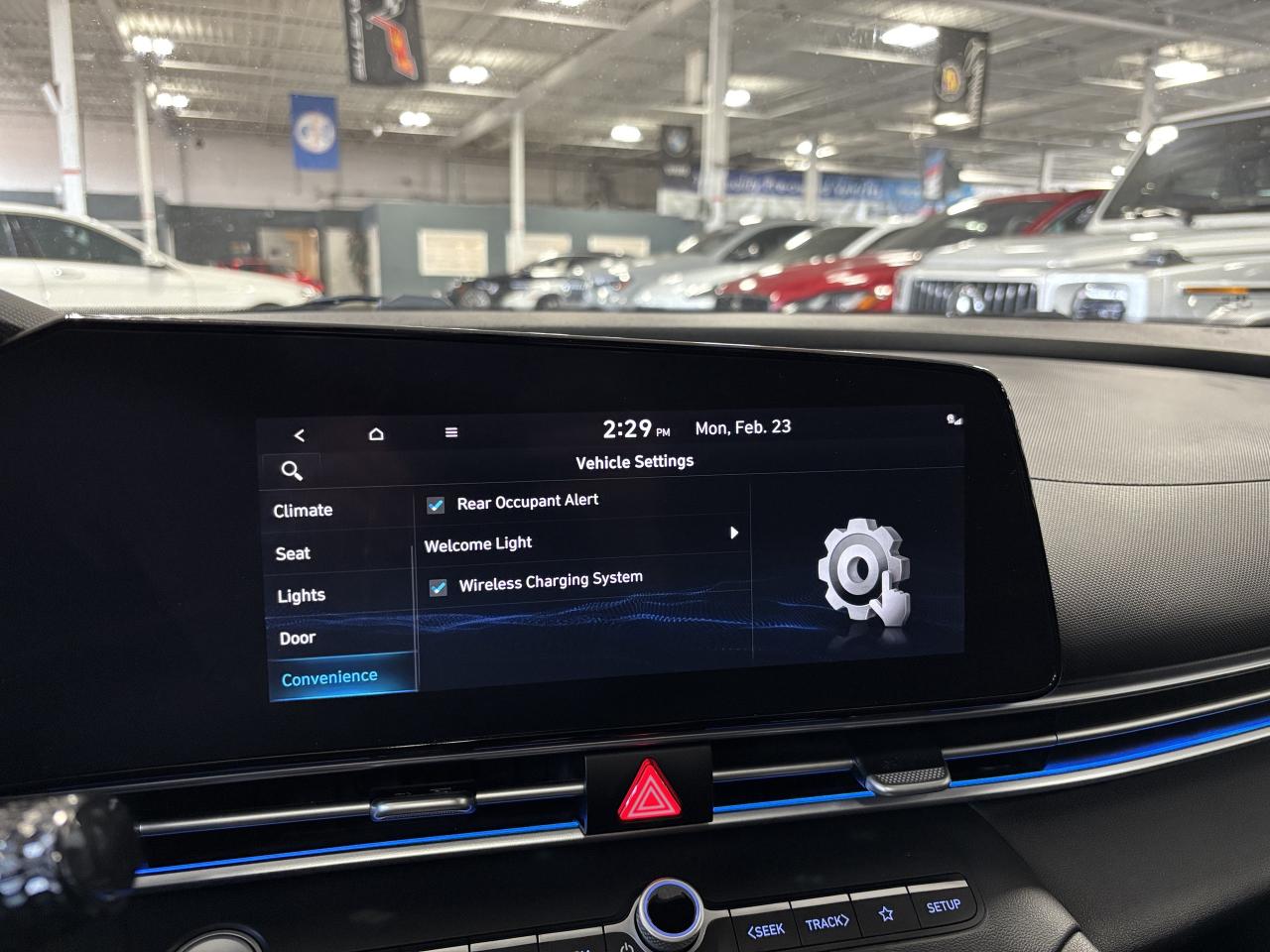 2021 Hyundai Elantra Ultimate Tech|IVT|NAV|BOSE|AMBIENT|LEATHER|SUNROOF Photo