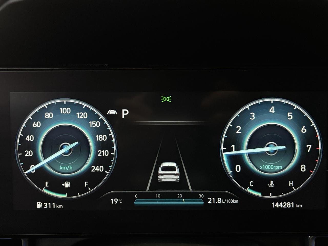 2021 Hyundai Elantra Ultimate Tech|IVT|NAV|BOSE|AMBIENT|LEATHER|SUNROOF Photo