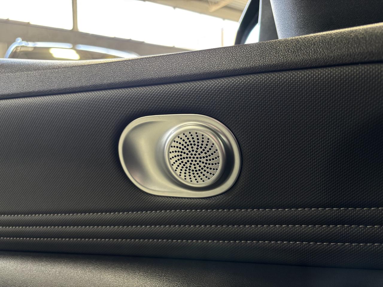 2021 Hyundai Elantra Ultimate Tech|IVT|NAV|BOSE|AMBIENT|LEATHER|SUNROOF Photo