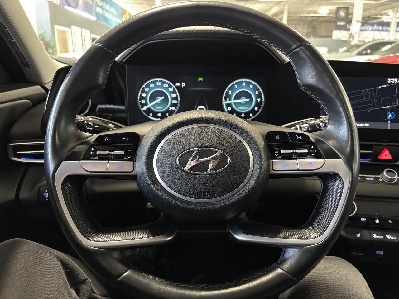 2021 Hyundai Elantra Ultimate Tech|IVT|NAV|BOSE|AMBIENT|LEATHER|SUNROOF Photo