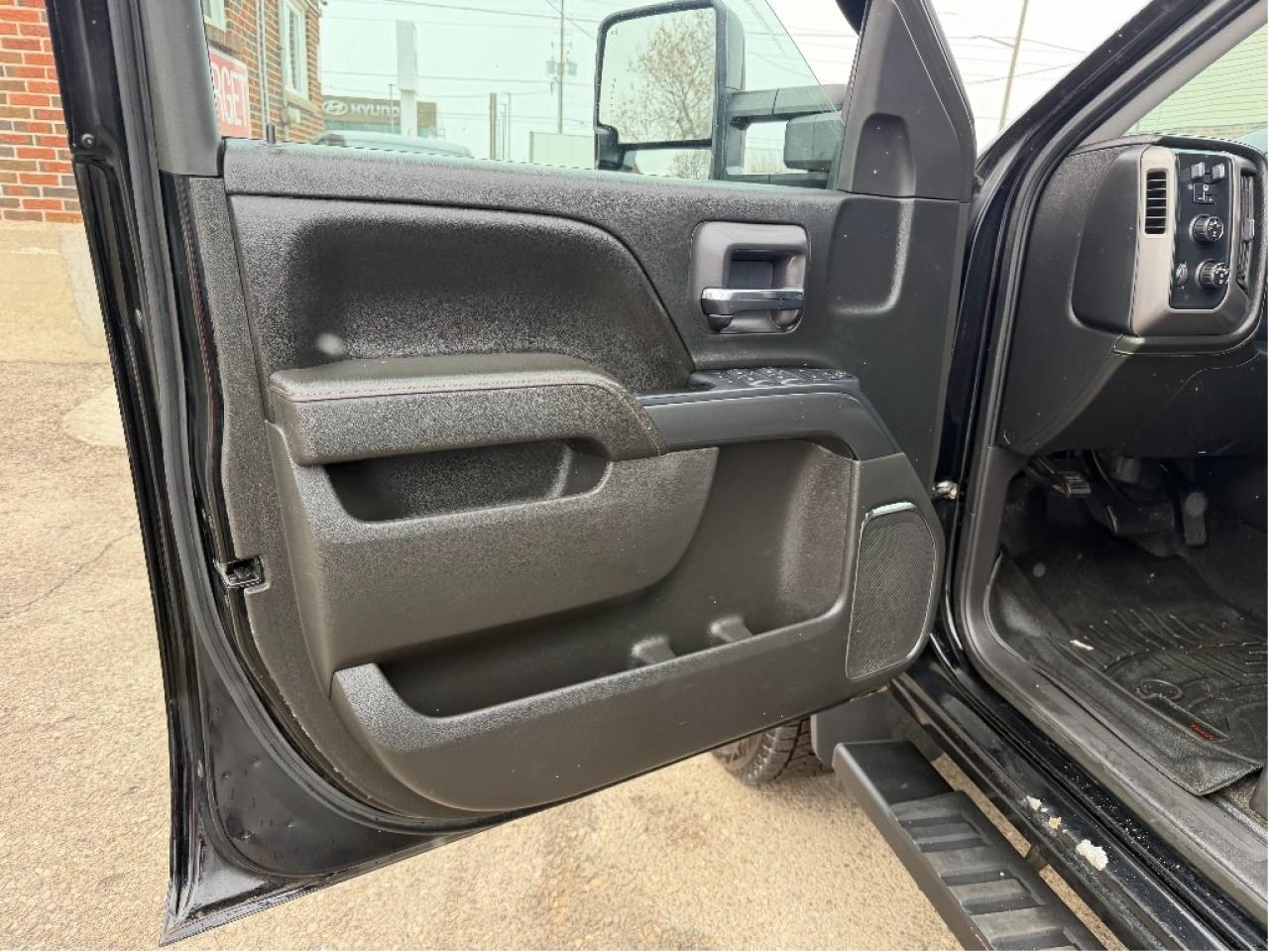 2016 GMC Sierra 1500 SLE | All Terrain | Extremely Well Maintained Photo