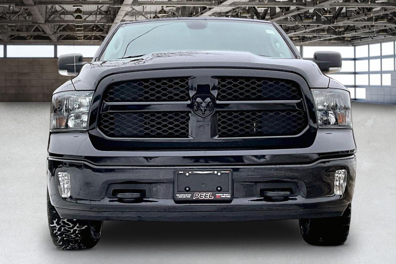 2022 RAM 1500 Classic SLT Quad V8 Black Appearance | Heated Seats | 4X4 Photo