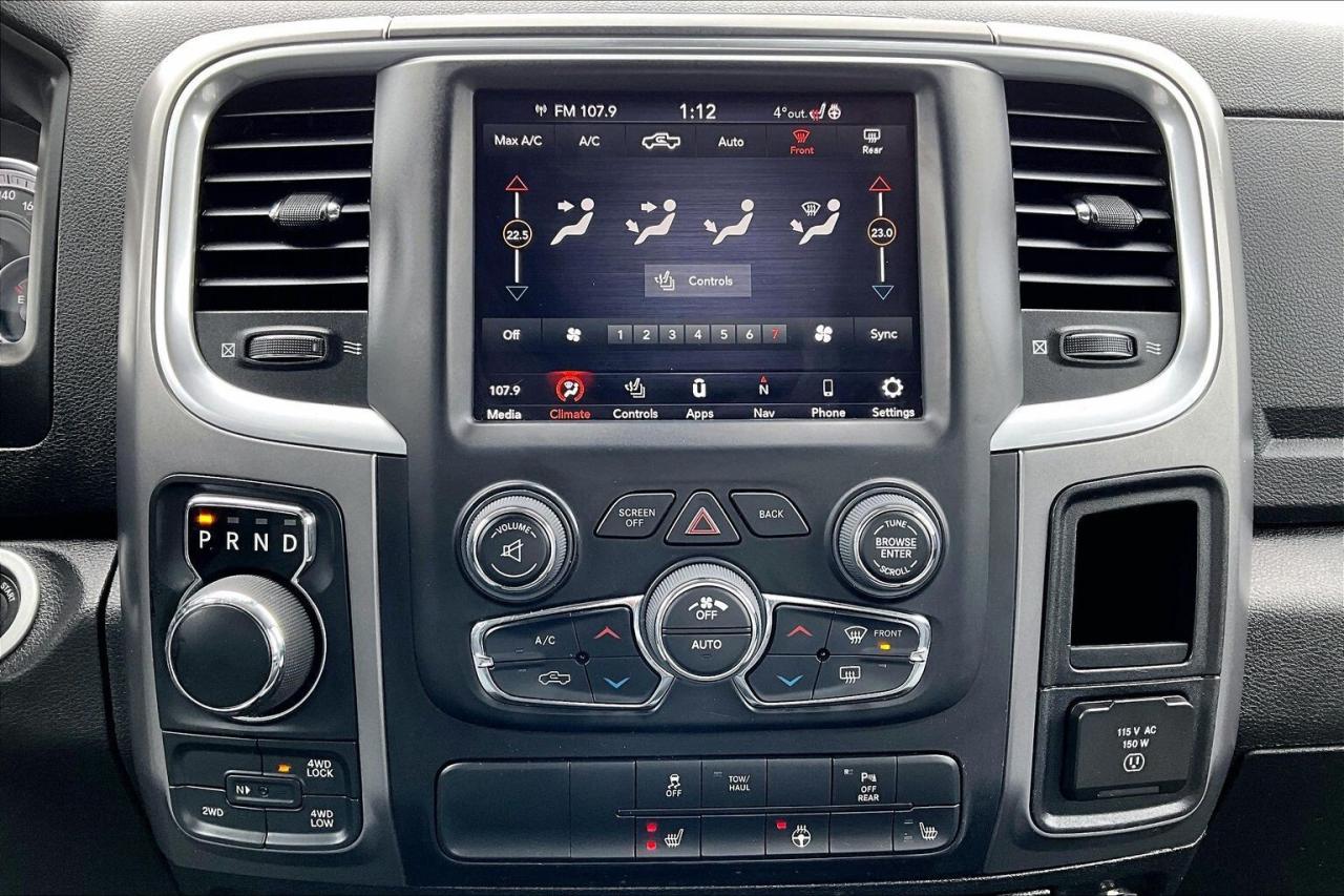 2022 RAM 1500 Classic SLT Quad V8 Black Appearance | Heated Seats | 4X4 Photo