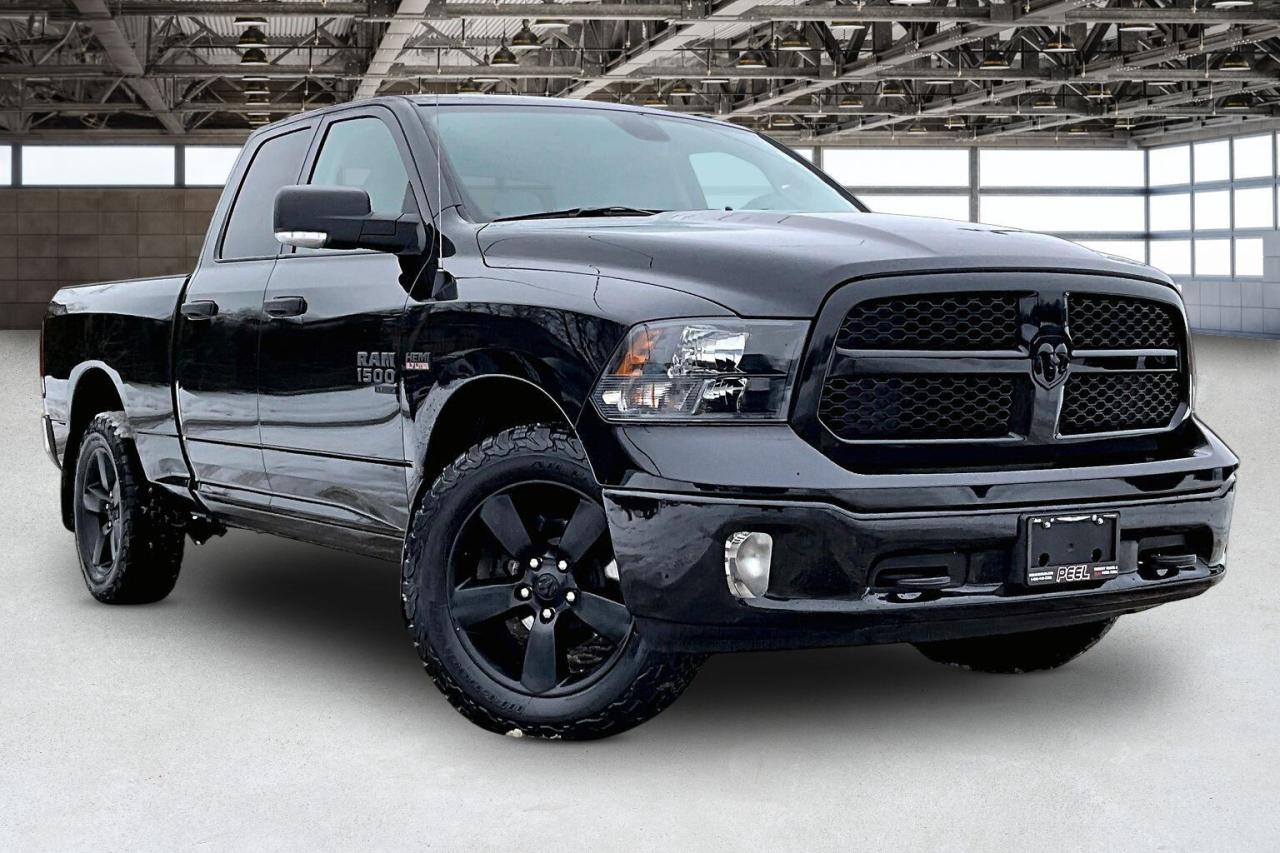 2022 RAM 1500 Classic SLT Quad V8 Black Appearance | Heated Seats | 4X4 Photo