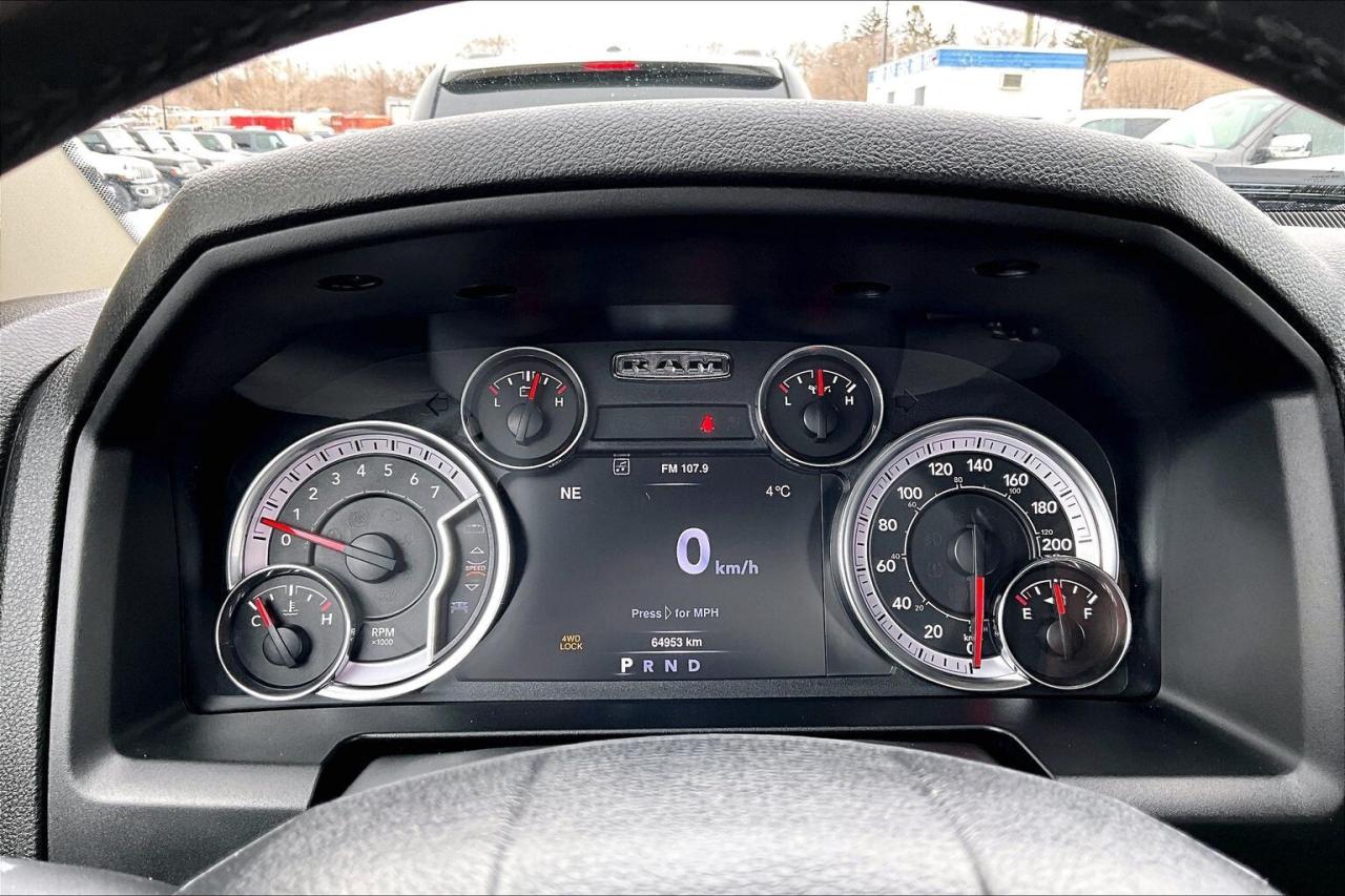 2022 RAM 1500 Classic SLT Quad V8 Black Appearance | Heated Seats | 4X4 Photo