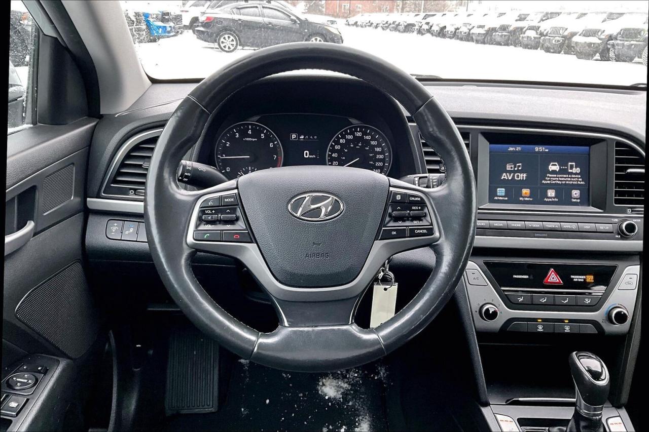 2017 Hyundai Elantra GL | HeatedSeats | BlindSpot | CarPlay | FWD Photo4