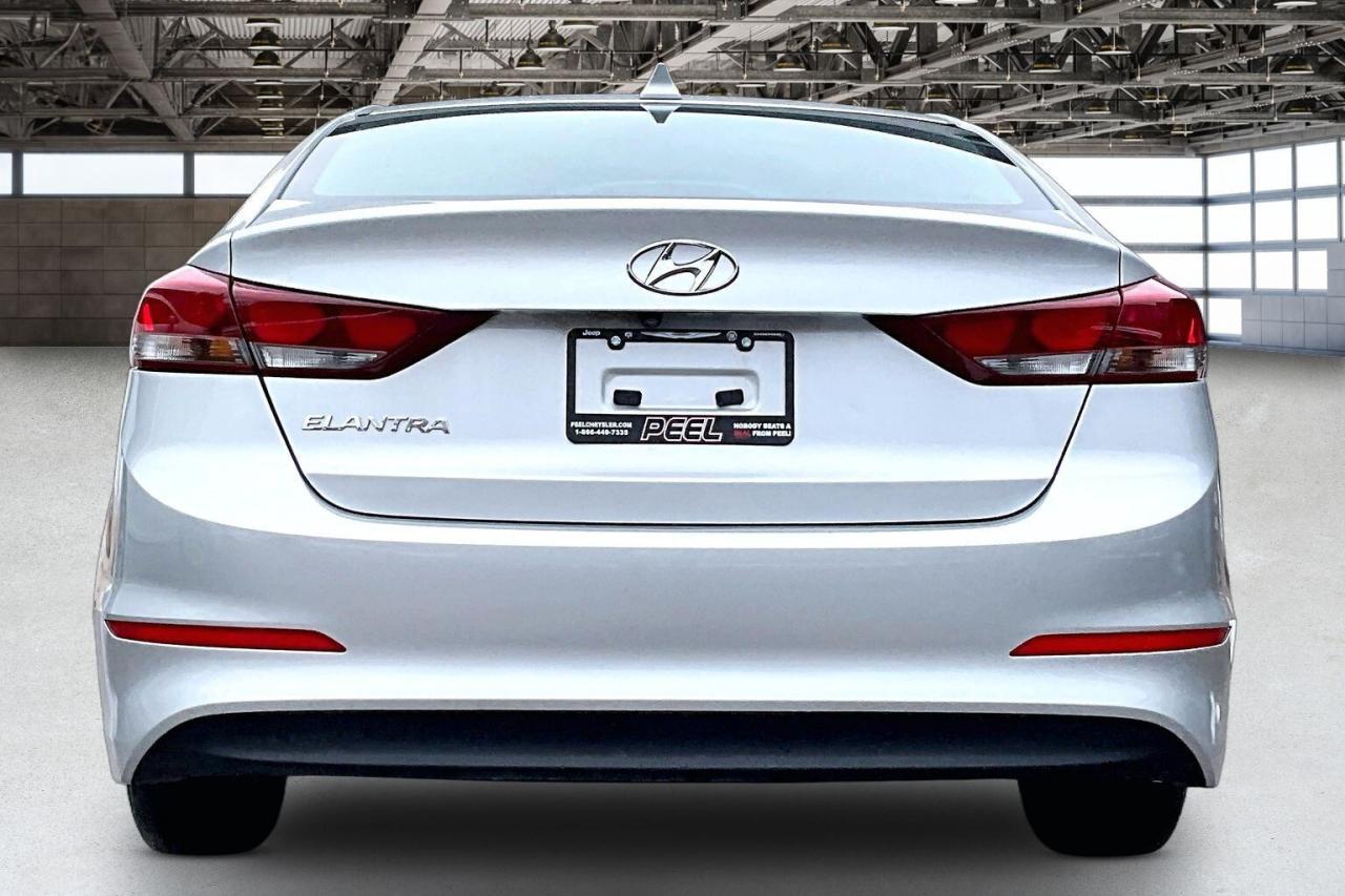 2017 Hyundai Elantra GL | HeatedSeats | BlindSpot | CarPlay | FWD Photo3