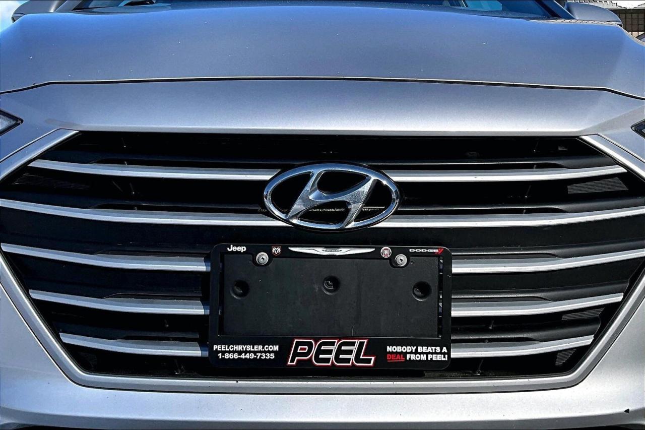 2017 Hyundai Elantra GL | HeatedSeats | BlindSpot | CarPlay | FWD Photo
