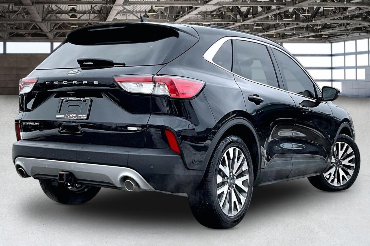 2020 Ford Escape Titanium | Heated Leather | Panoroof | AWD Photo