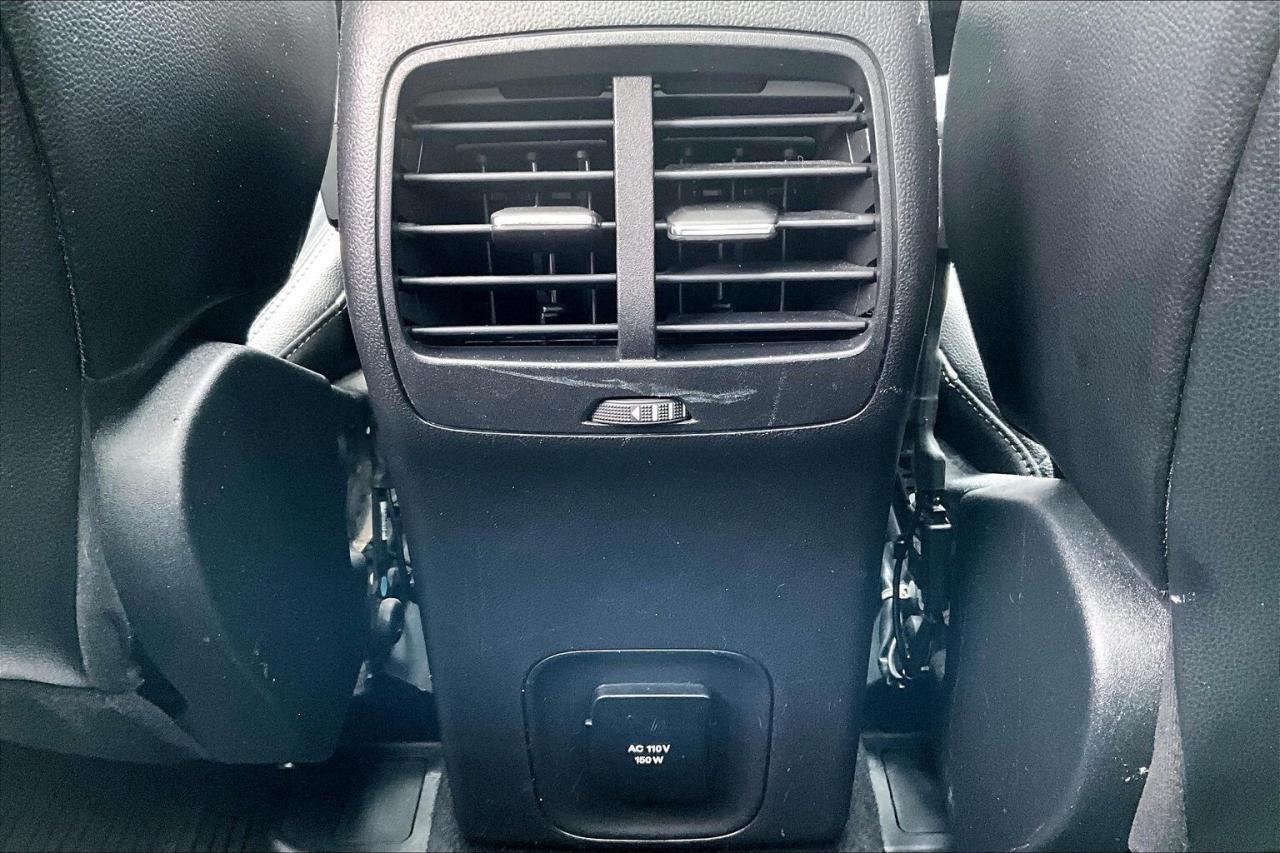 2020 Ford Escape Titanium | Heated Leather | Panoroof | AWD Photo