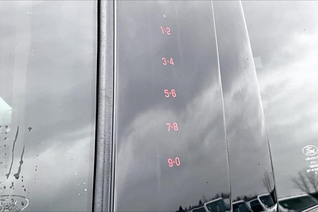 2020 Ford Escape Titanium | Heated Leather | Panoroof | AWD Photo