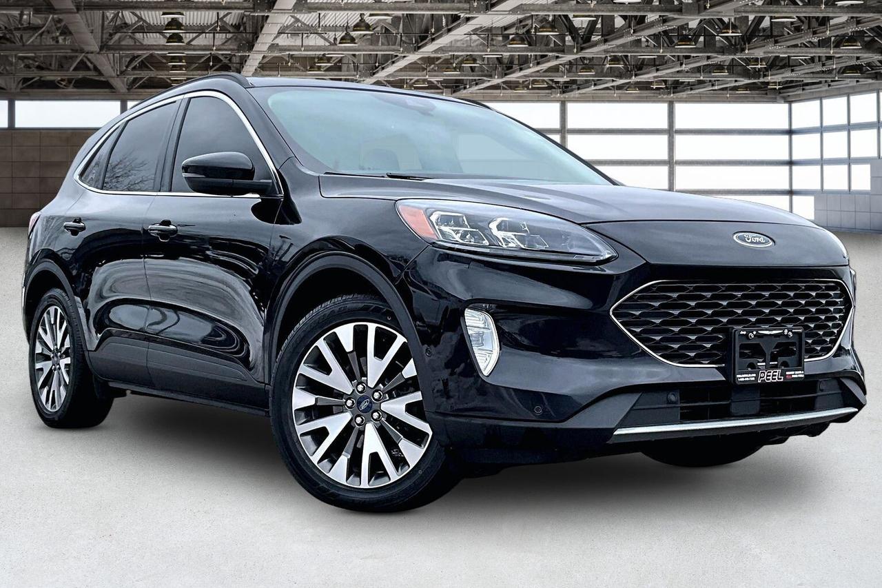 2020 Ford Escape Titanium | Heated Leather | Panoroof | AWD Photo