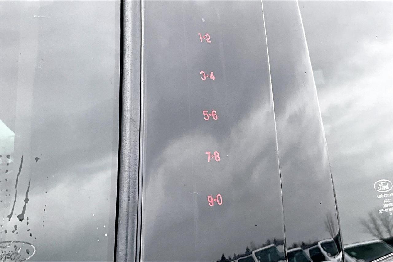 2020 Ford Escape Titanium | Heated Leather | Panoroof | AWD Photo