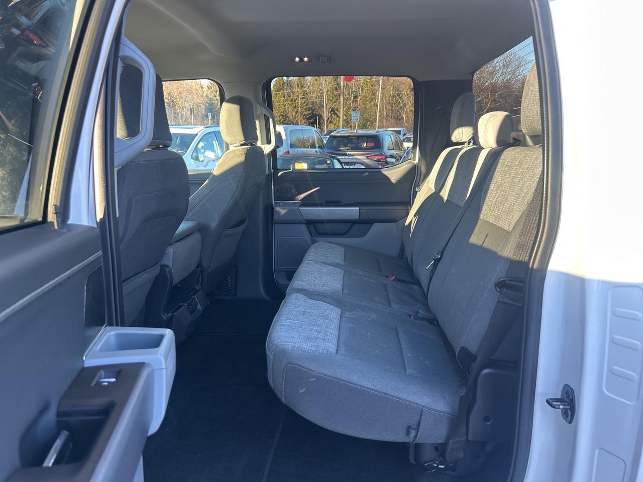 2022 Ford F-150 XLT, 5.5 FT BOX, CLEAN CARFAX, 6 PASS, BACK UP CAM Photo
