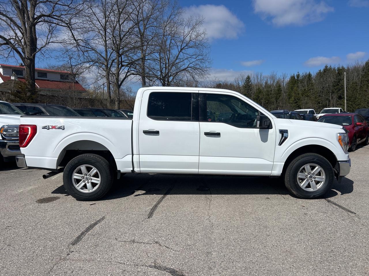 2022 Ford F-150 XLT, 5.5 FT BOX, CLEAN CARFAX, 6 PASS, BACK UP CAM Photo