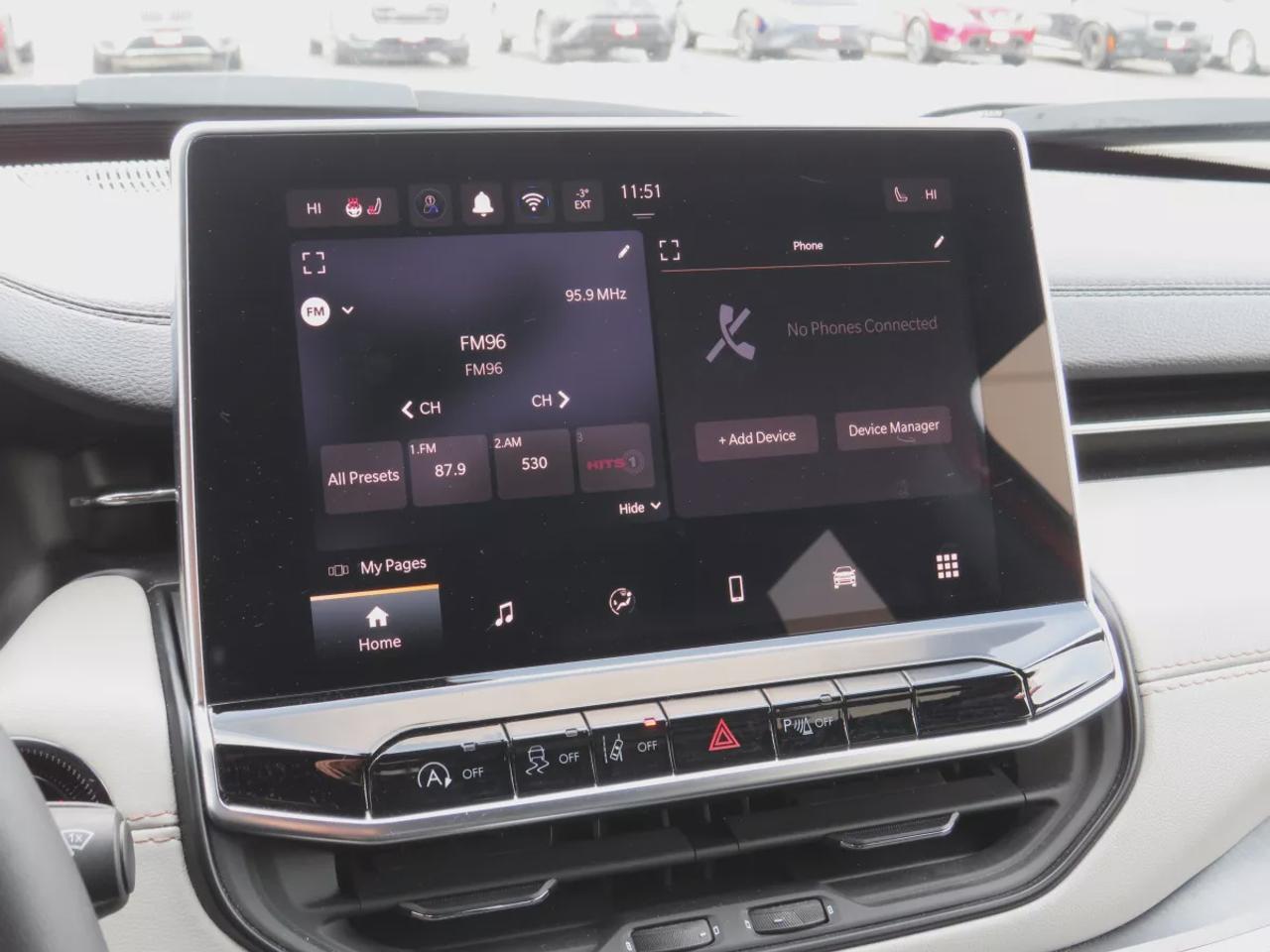 2024 Jeep Compass Limited  | Low Km | One Owner | Clean Title | No Accidents | Alloy Rims | Fog Lights | Remote Start | Leather | Navigation | Blind Spot Monitoring | Power Seats | 360 Degree Reverse Camera | Push Button Start | Power Tailgate | Wireless Charging Photo