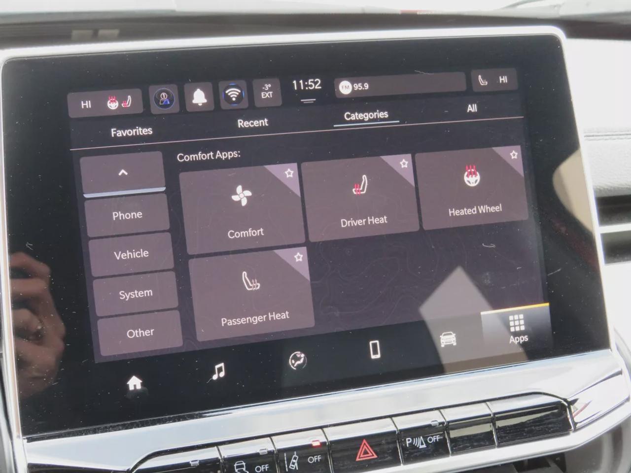 2024 Jeep Compass Limited  | Low Km | One Owner | Clean Title | No Accidents | Alloy Rims | Fog Lights | Remote Start | Leather | Navigation | Blind Spot Monitoring | Power Seats | 360 Degree Reverse Camera | Push Button Start | Power Tailgate | Wireless Charging Photo