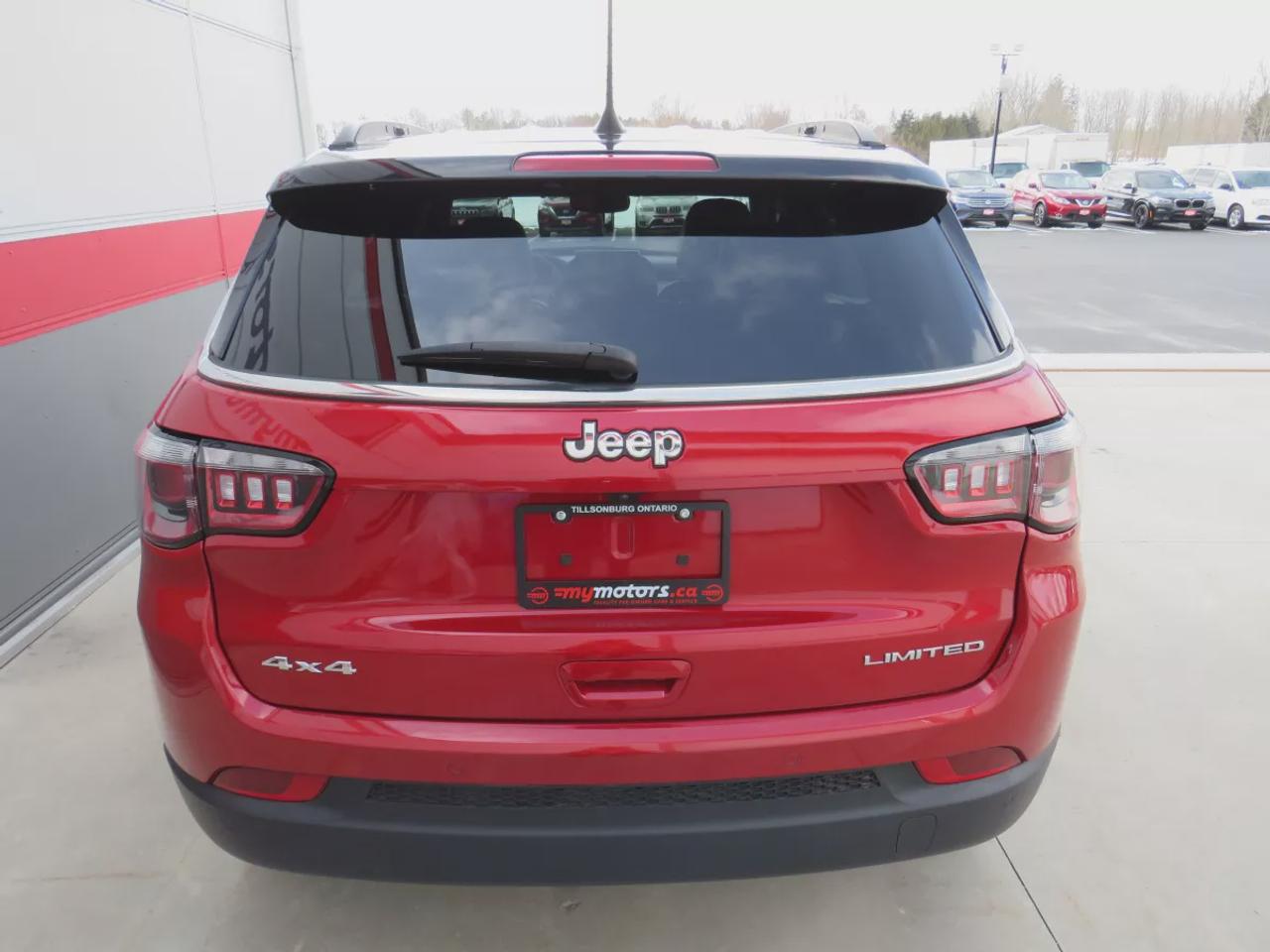 2024 Jeep Compass Limited  | Low Km | One Owner | Clean Title | No Accidents | Alloy Rims | Fog Lights | Remote Start | Leather | Navigation | Blind Spot Monitoring | Power Seats | 360 Degree Reverse Camera | Push Button Start | Power Tailgate | Wireless Charging Photo