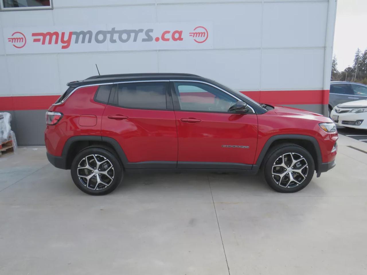 2024 Jeep Compass Limited  | Low Km | One Owner | Clean Title | No Accidents | Alloy Rims | Fog Lights | Remote Start | Leather | Navigation | Blind Spot Monitoring | Power Seats | 360 Degree Reverse Camera | Push Button Start | Power Tailgate | Wireless Charging Photo