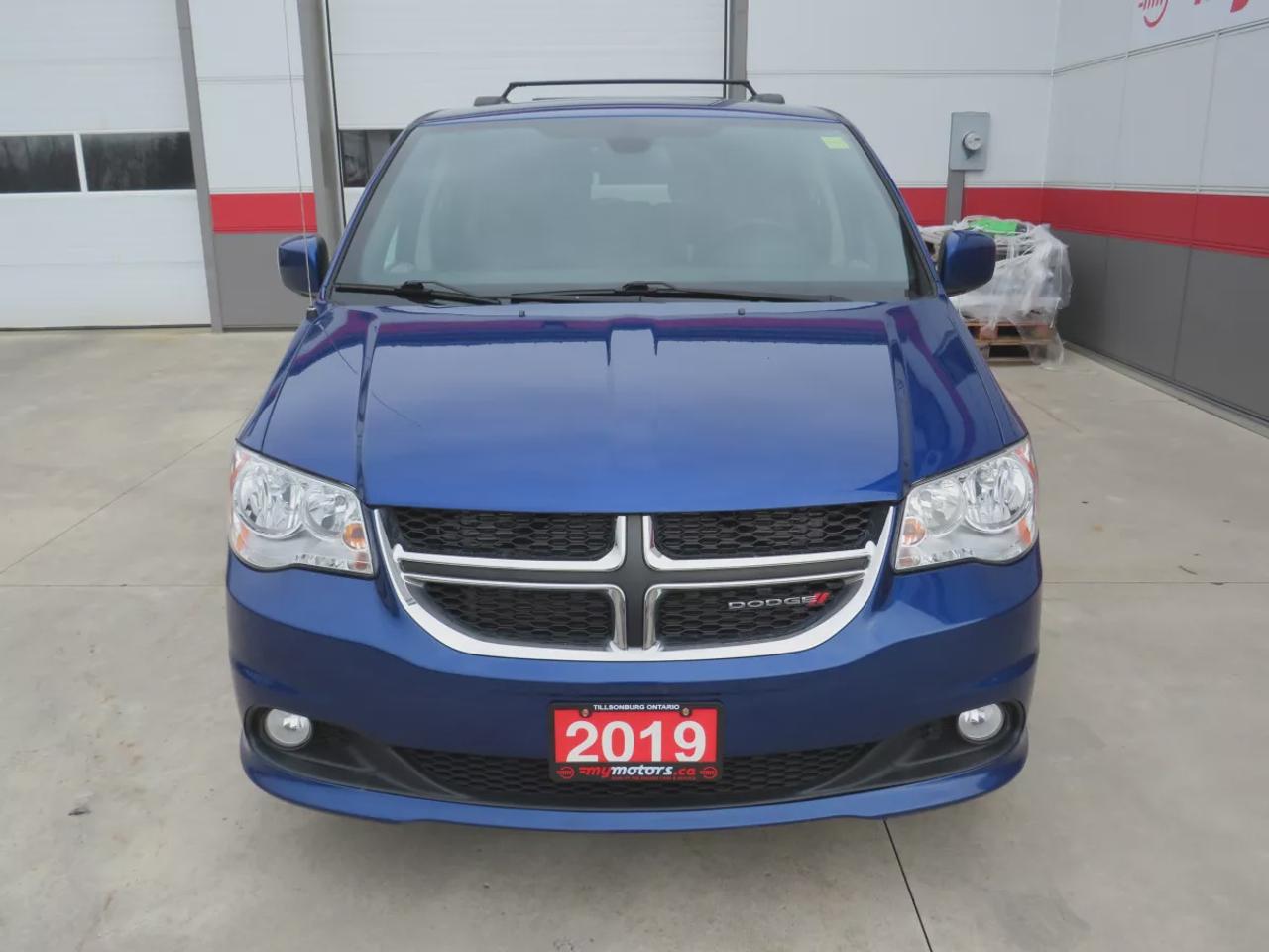 2019 Dodge Grand Caravan SXT Premium Plus | Clean Title | No Accidents  | 7 Passenger | DVD | Tints | Alloy Rims | Trailer Hitch | Leather Trim | Photo