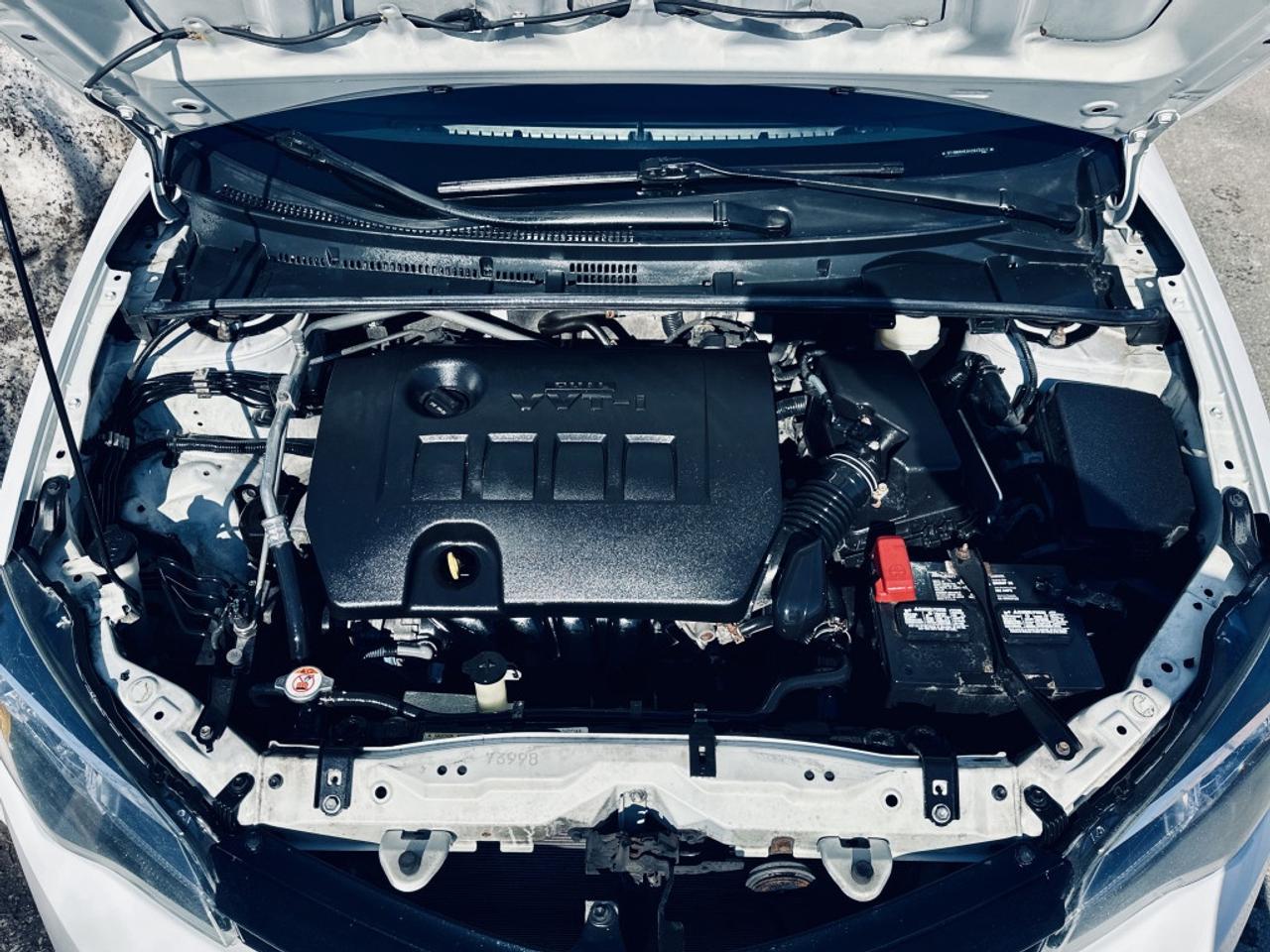 2017 Toyota Corolla LE ECO Photo