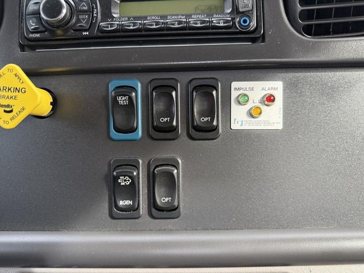 13646975
