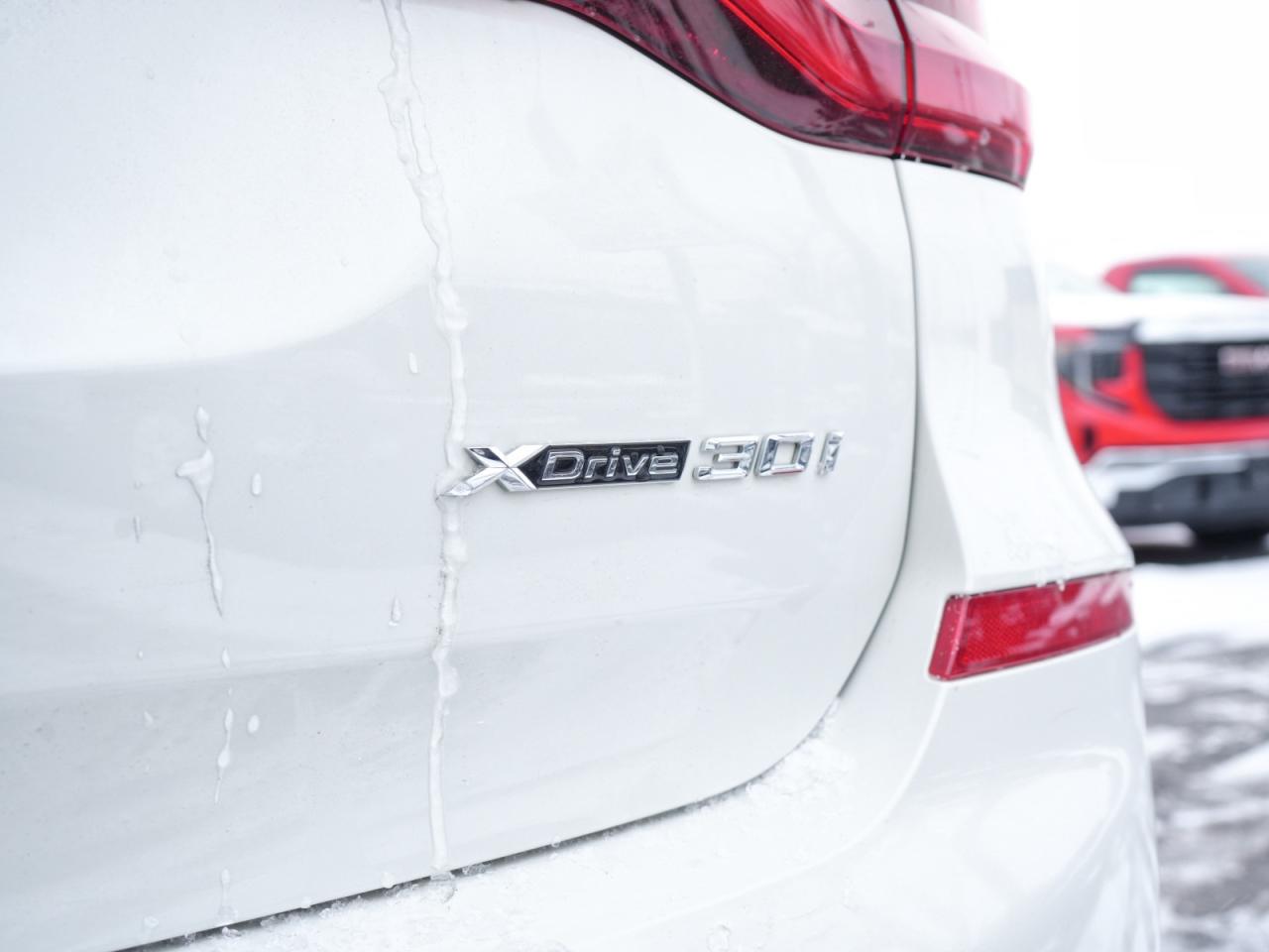 2021 BMW X3 xDrive30i Photo