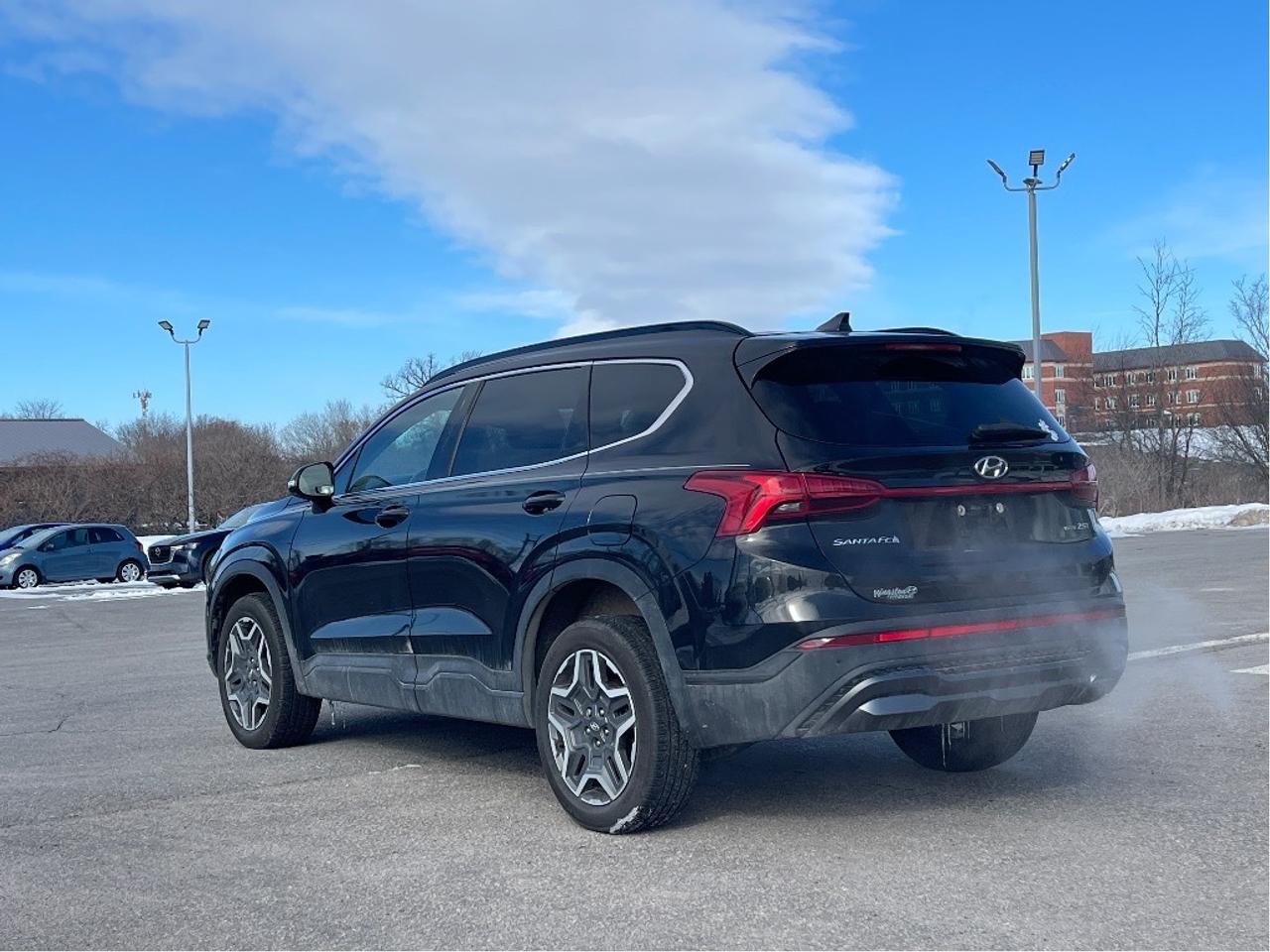 2022 Hyundai Santa Fe Urban Photo4