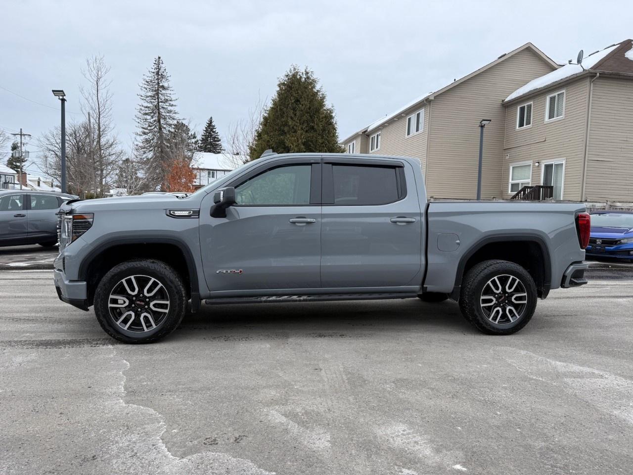 2024 GMC Sierra 1500 Crew Cab Short Box 4-Wheel Drive AT4 Photo