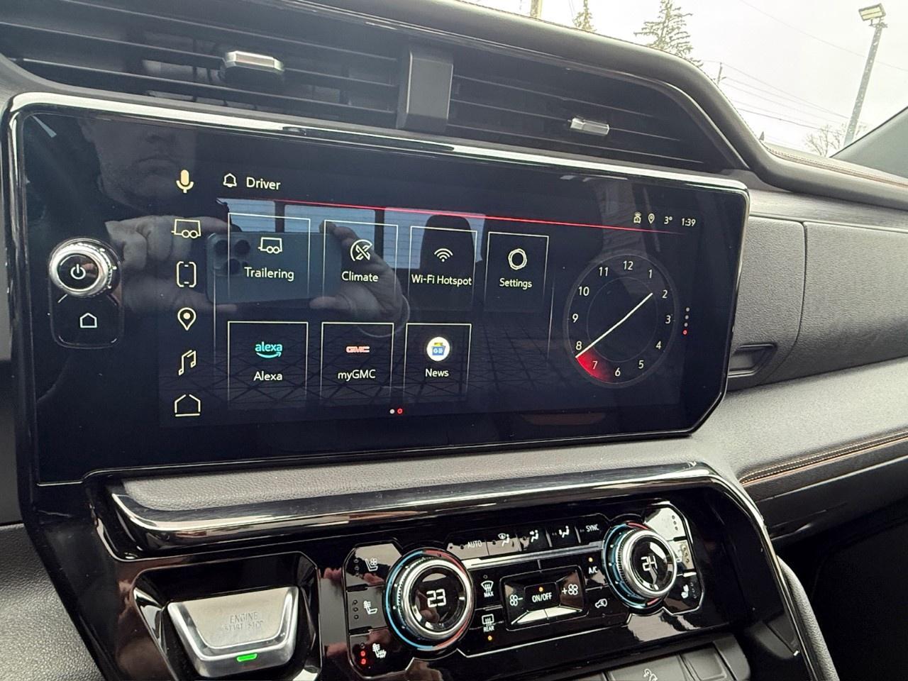 2024 GMC Sierra 1500 Crew Cab Short Box 4-Wheel Drive AT4 Photo