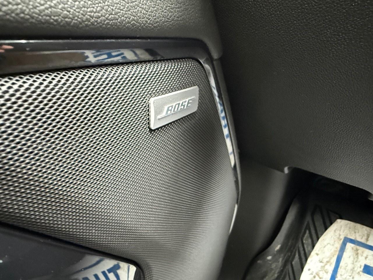 2024 GMC Sierra 1500 Crew Cab Short Box 4-Wheel Drive AT4 Photo