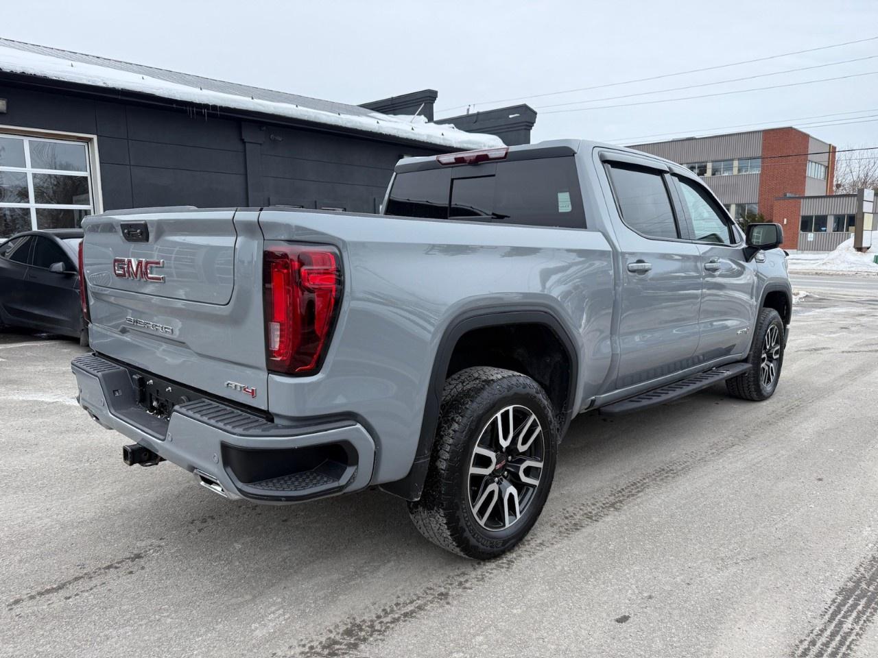 2024 GMC Sierra 1500 Crew Cab Short Box 4-Wheel Drive AT4 Photo