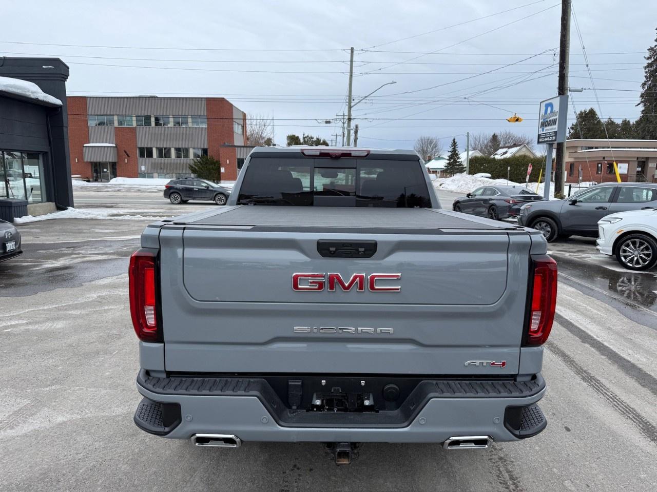 2024 GMC Sierra 1500 Crew Cab Short Box 4-Wheel Drive AT4 Photo