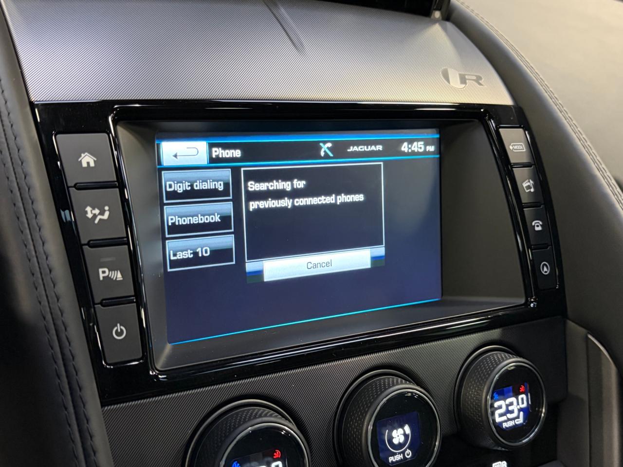 2017 Jaguar F-Type  Photo