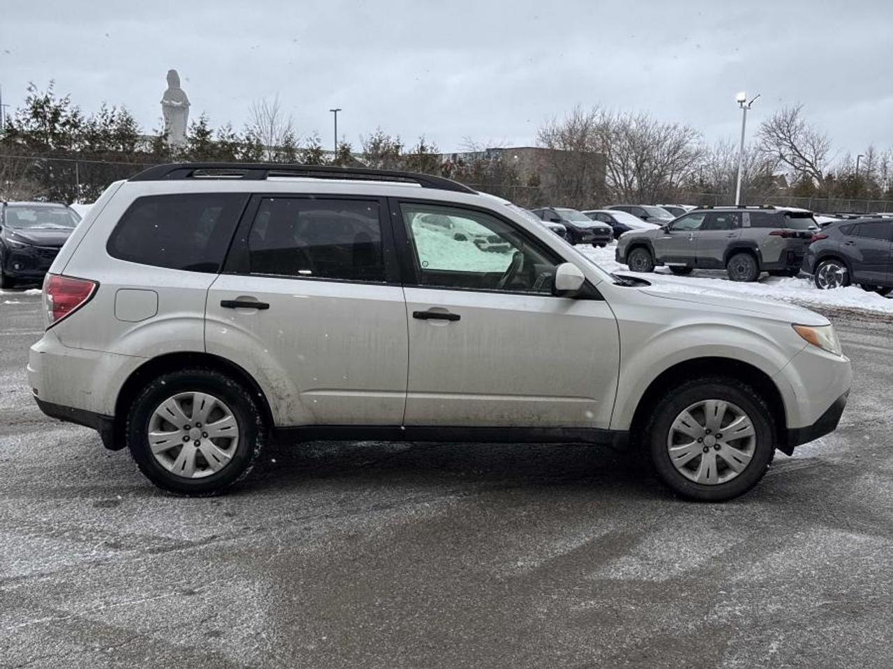 2012 Subaru Forester 2.5X AWD | 2 SET OF WHEELS Photo3
