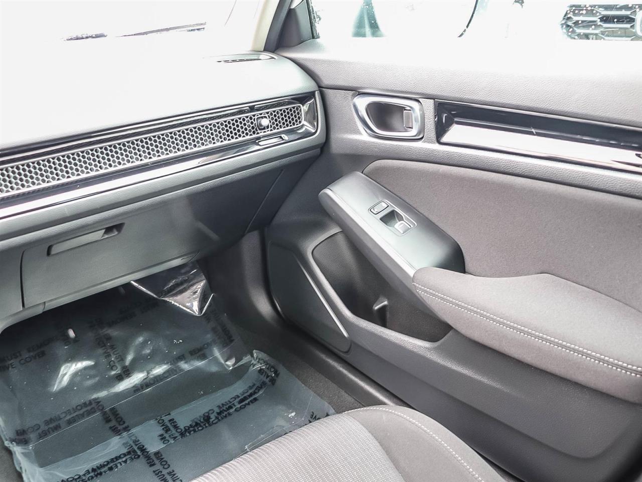 2022 Honda Civic Sedan EX Photo