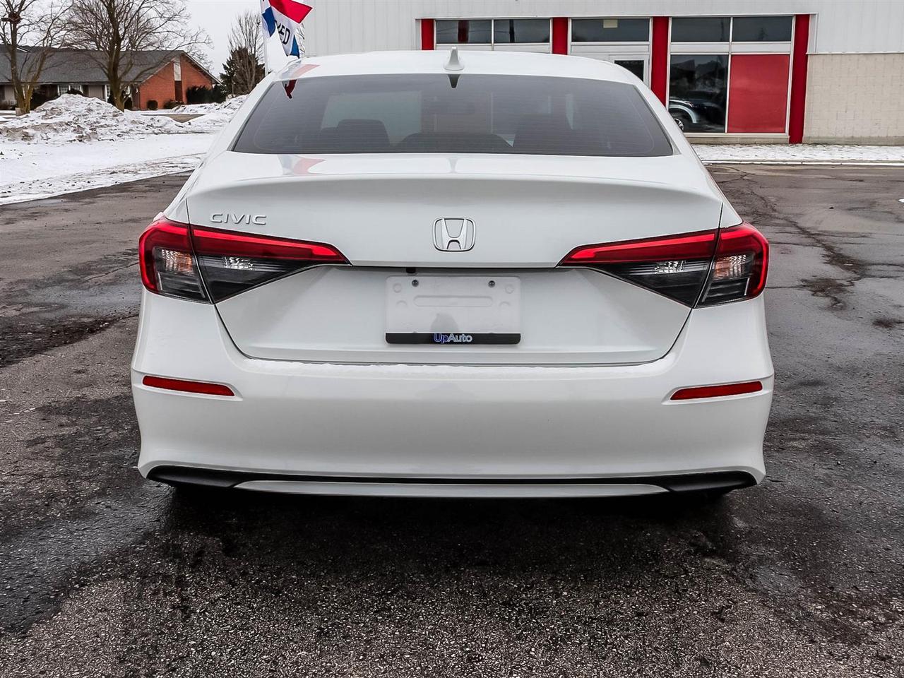 2022 Honda Civic Sedan EX Photo