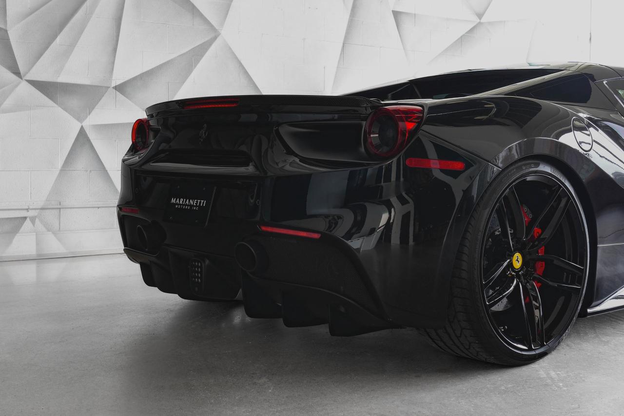 2016 Ferrari 488 Spider 2dr Conv Photo