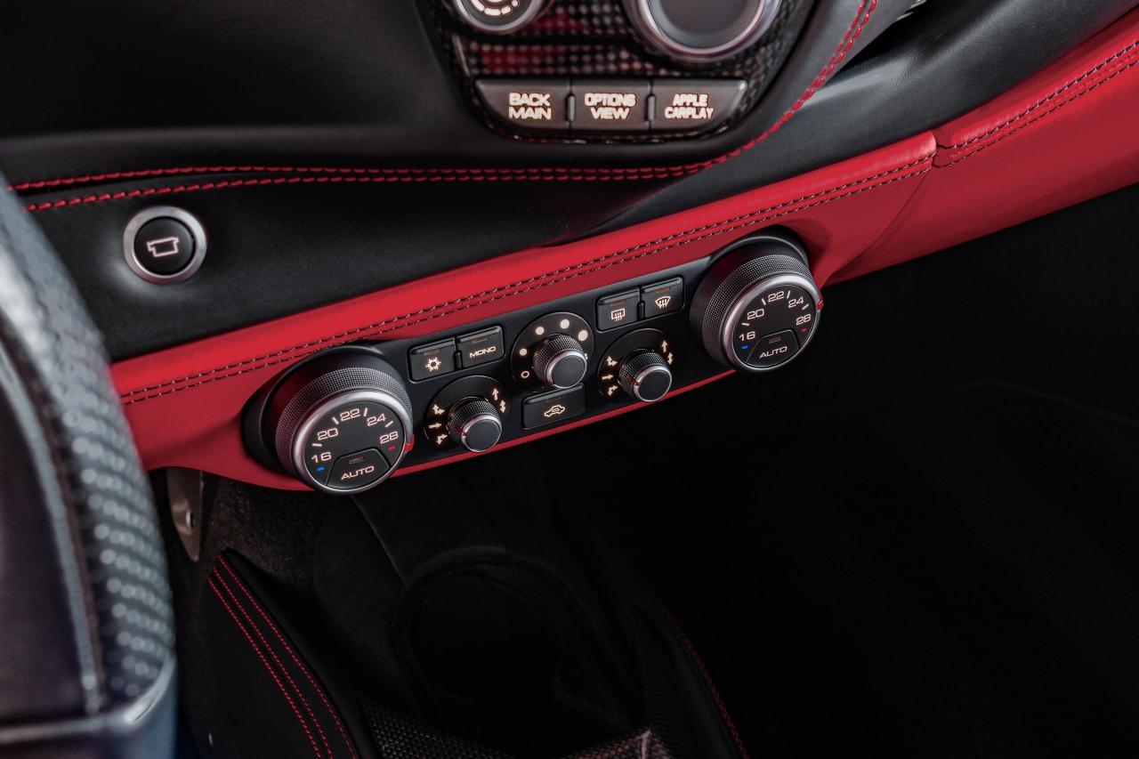 2016 Ferrari 488 Spider 2dr Conv Photo