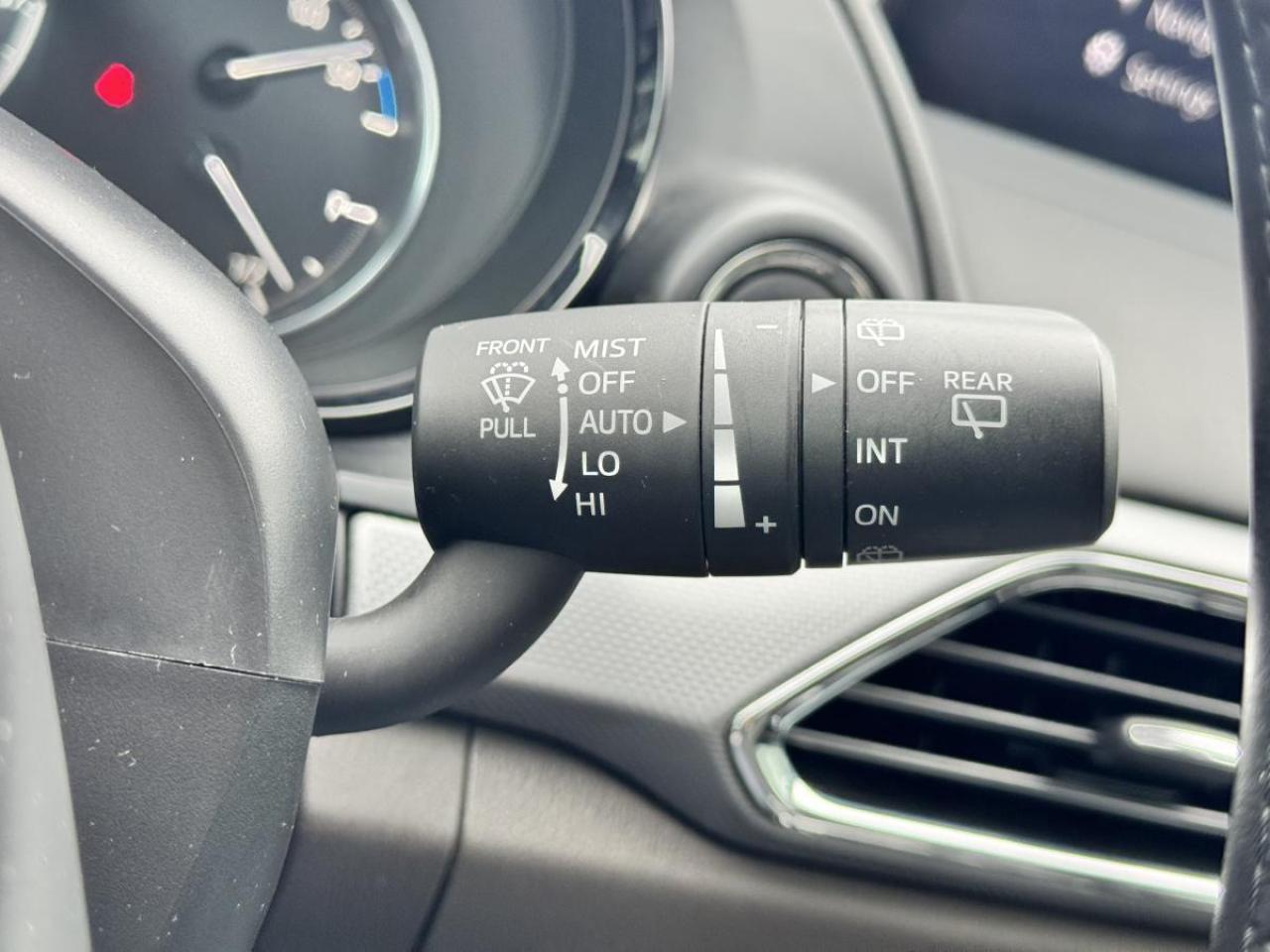 2022 Mazda CX-9 SIGNATURE/ EXTENDED WARRANTY/ 3.95% RATE/ MUSE SEE Photo