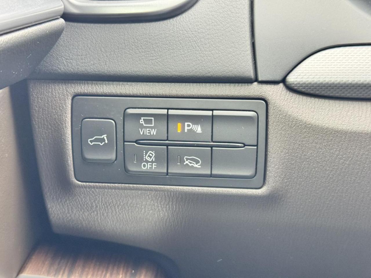 2022 Mazda CX-9 SIGNATURE/ EXTENDED WARRANTY/ 3.95% RATE/ MUSE SEE Photo