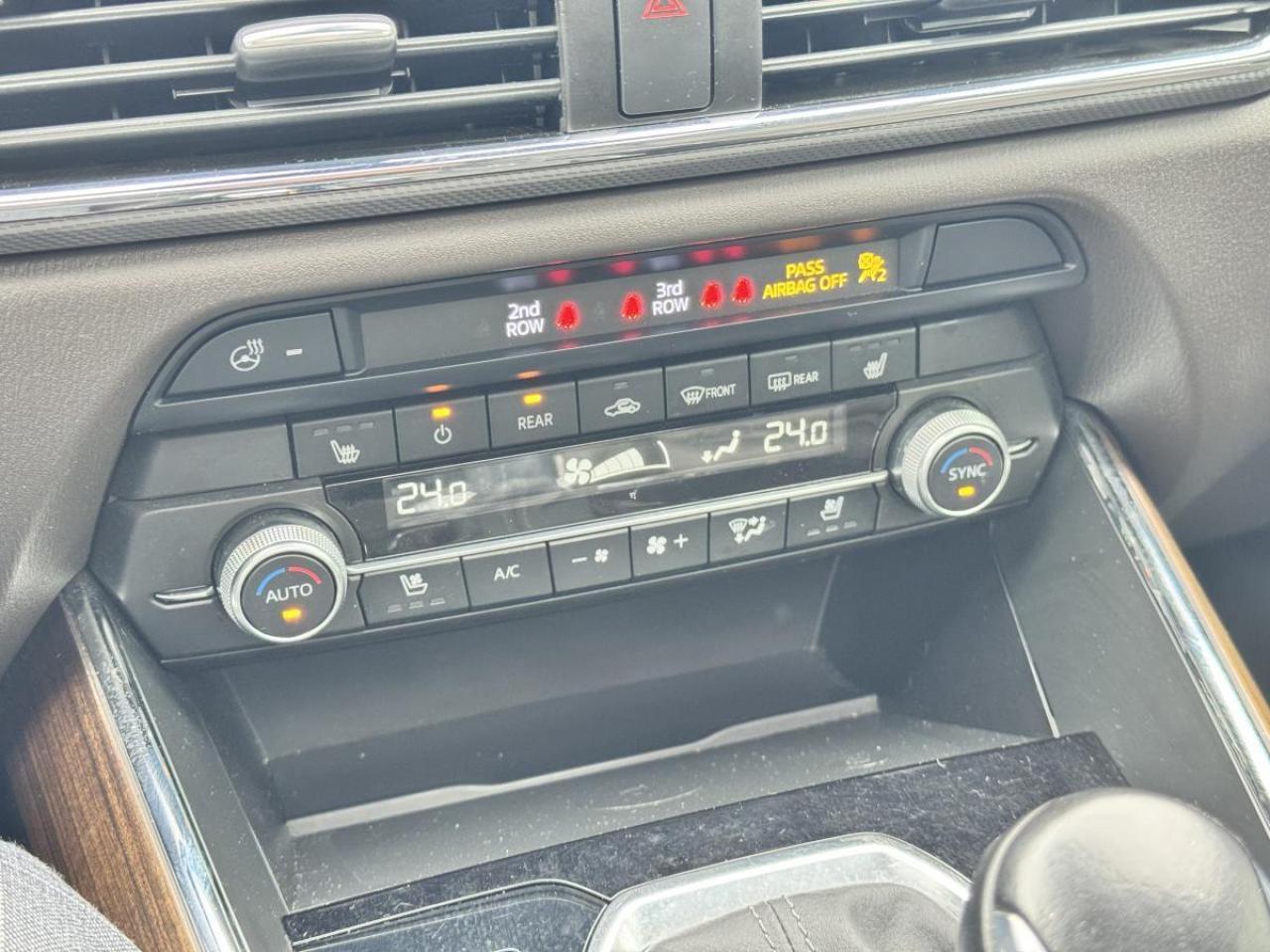 2022 Mazda CX-9 SIGNATURE/ EXTENDED WARRANTY/ 3.95% RATE/ MUSE SEE Photo