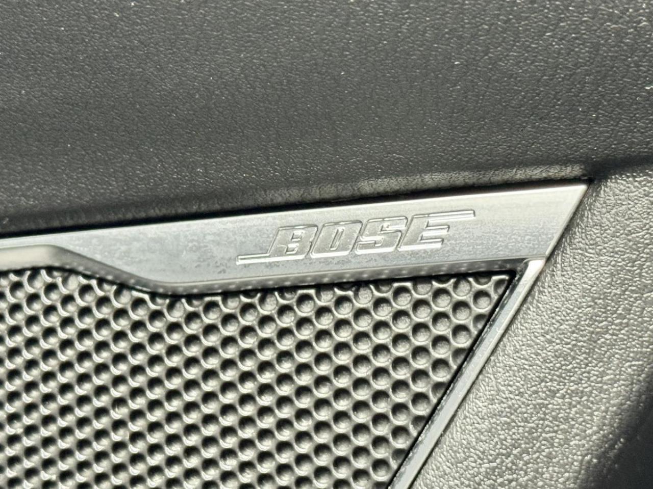 2022 Mazda CX-9 SIGNATURE/ EXTENDED WARRANTY/ 3.95% RATE/ MUSE SEE Photo