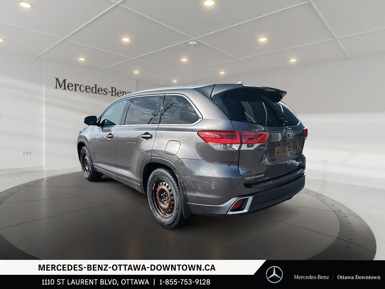 2017 Toyota Highlander XLE AWD AS-IS AS TRADED / Photo3