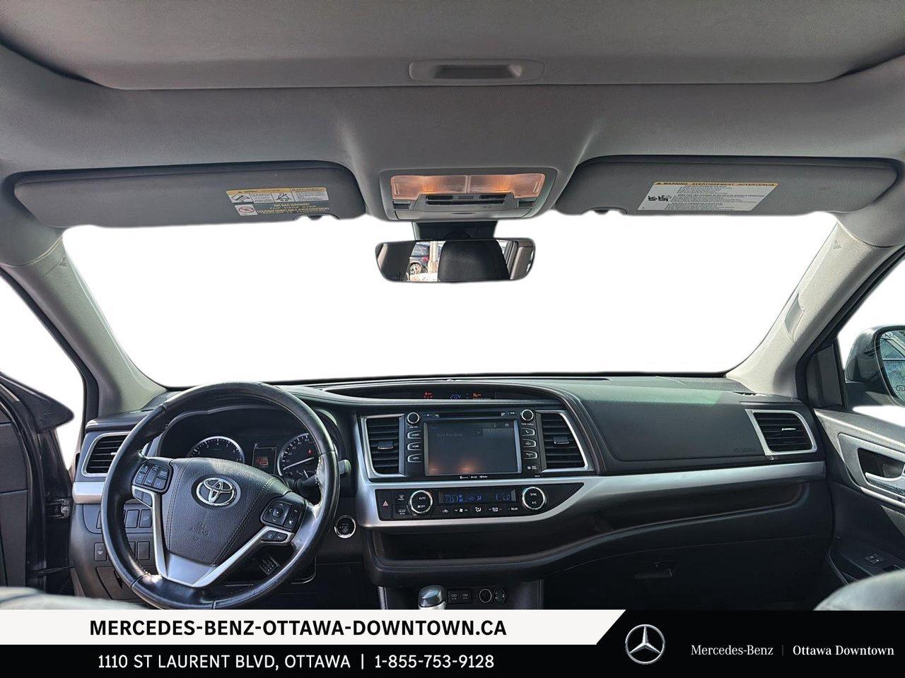 2017 Toyota Highlander XLE AWD AS-IS AS TRADED / Photo