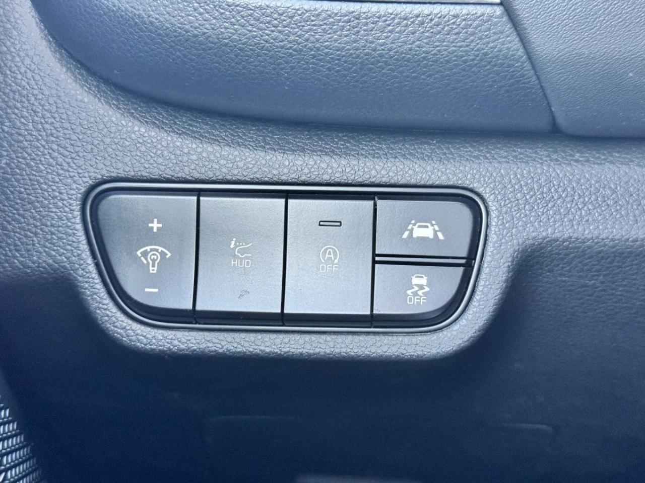 2021 Kia Seltos SX TURBO AWD/ TOP OF THE LINE/ MUST SEE Photo