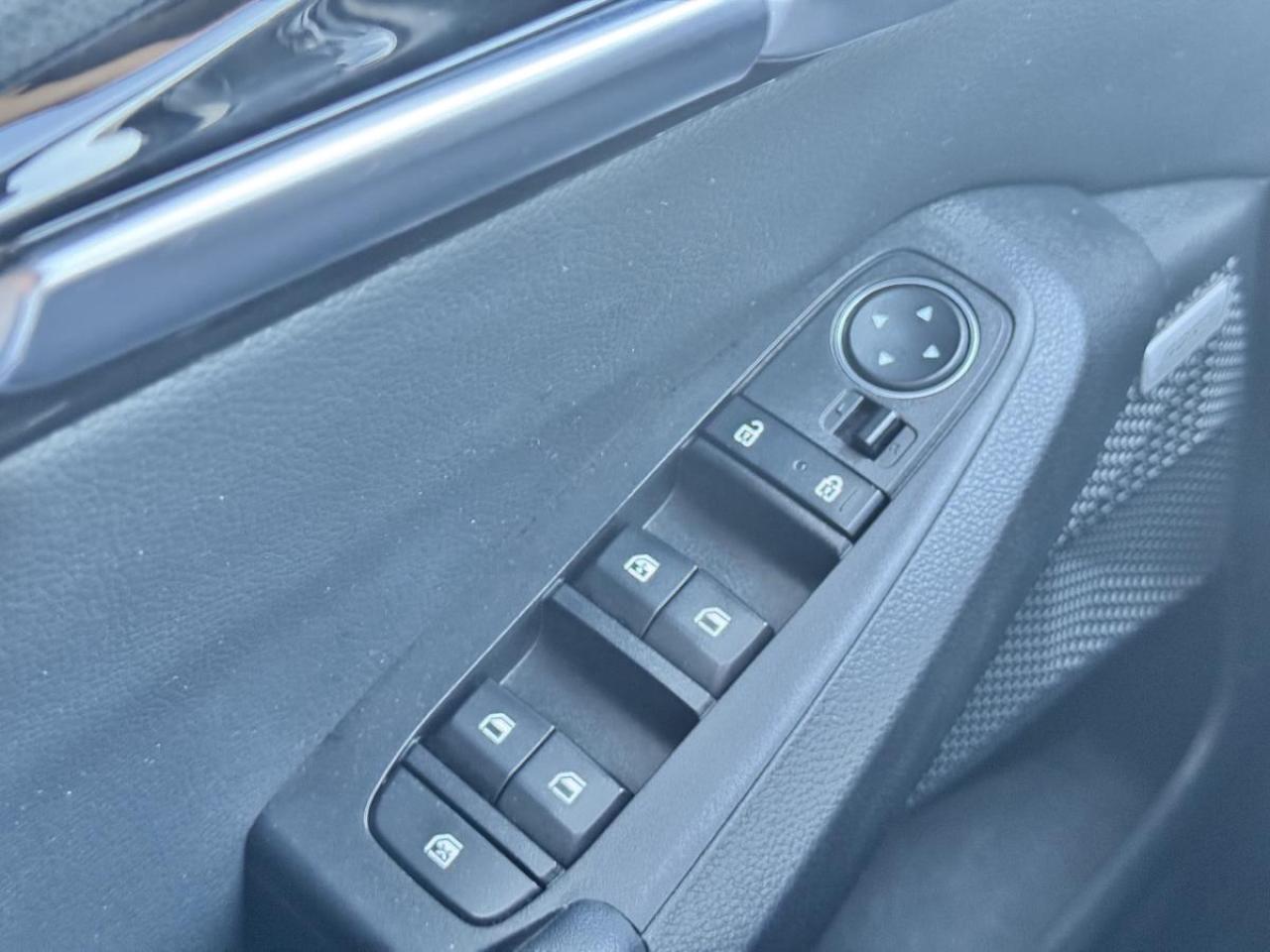 2021 Kia Seltos SX TURBO AWD/ TOP OF THE LINE/ MUST SEE Photo