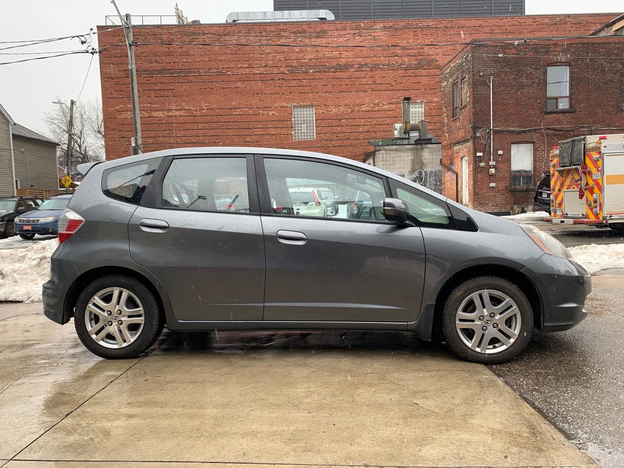 2014 Honda Fit 5dr HB Auto LX Photo