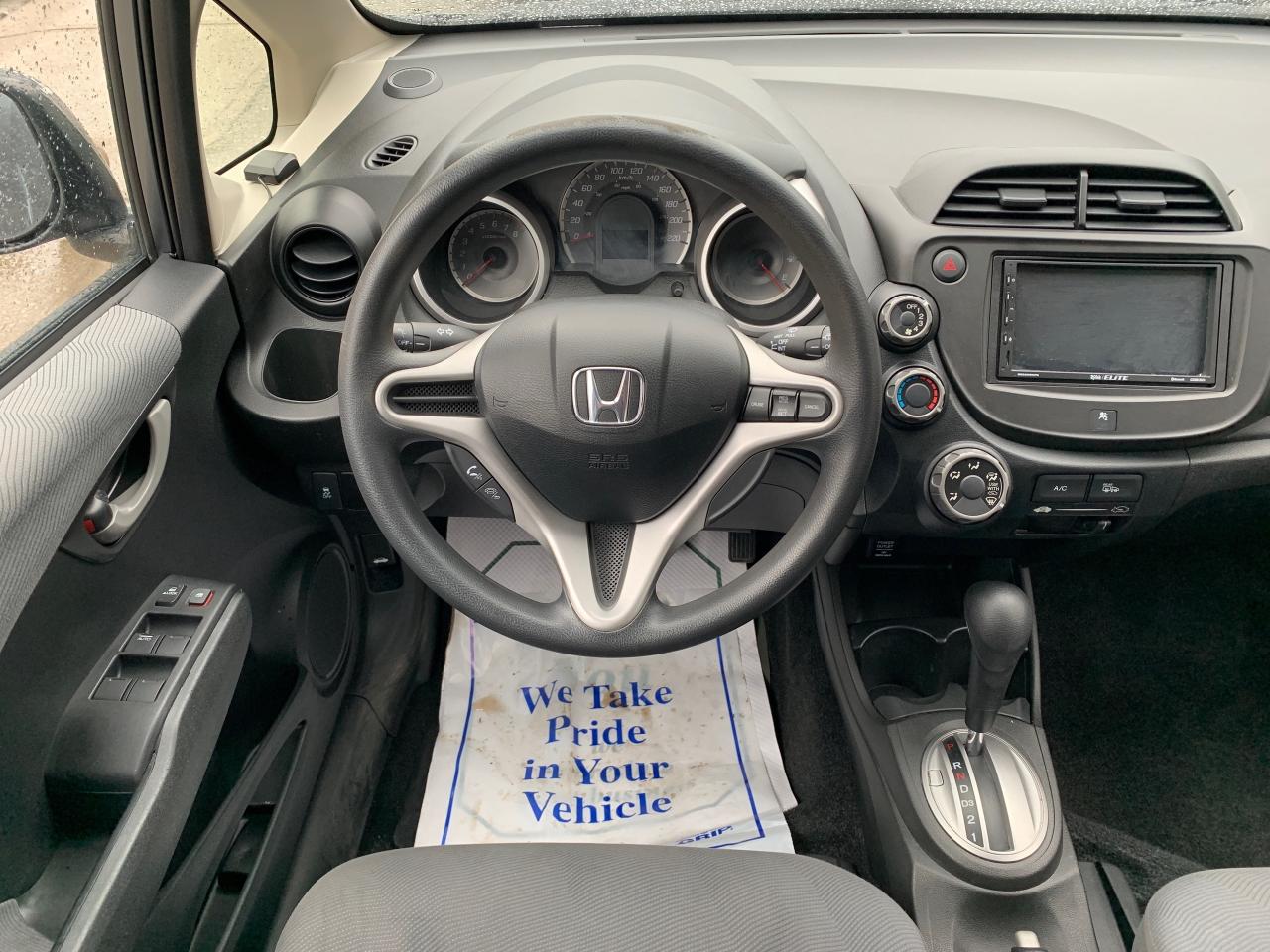 2014 Honda Fit 5dr HB Auto LX Photo